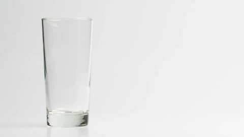 Video Stock Pouring A Milkshake Into A Glass Live Wallpaper Free - Free Live Wallpaper