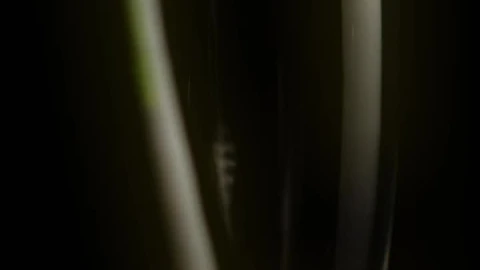 Video Stock Pouring Champagne Into A Glass Goblet On A Dark Background Live Wallpaper Free - Free Live Wallpaper