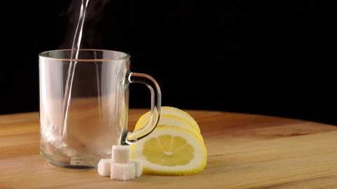 Video Stock Pouring Hot Tea On A Transparent Cup Live Wallpaper Free - Free Live Wallpaper
