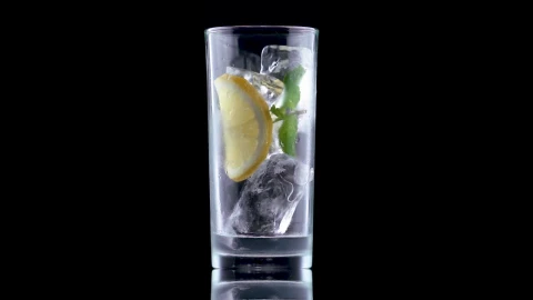 Video Stock Pouring Soda Into A Fresh Mojito Live Wallpaper Free - Free Live Wallpaper