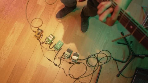 Video Stock Pov Of A Guitarists Pedals Live Wallpaper Free - Free Live Wallpaper