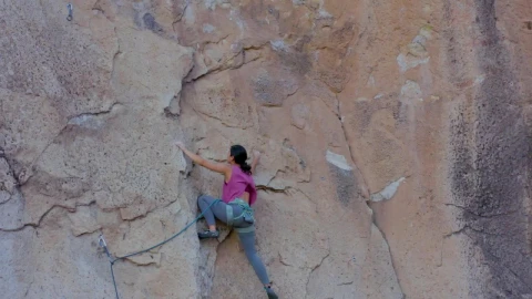 Video Stock Practicing Extreme Mountaineering At The Top Of A Mountain Live Wallpaper Free - Free Live Wallpaper