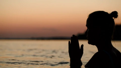 Video Stock Praying In The Ocean Live Wallpaper Free - Free Live Wallpaper