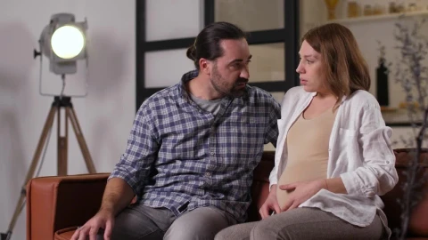 Video Stock Pregnant Wife In Pain Live Wallpaper Free - Free Live Wallpaper