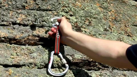 Video Stock Preparing Climbing Up Gear Live Wallpaper Free - Free Live Wallpaper