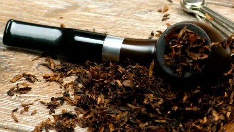 Video Stock Presentation Of A Tobacco Pipe Live Wallpaper Free - Free Live Wallpaper