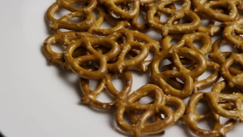 Video Stock Pretzel Snack Rotating Live Wallpaper Free - Free Live Wallpaper