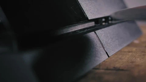 Video Stock Putting A Disk In A Console Live Wallpaper Free - Free Live Wallpaper