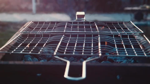 Video Stock Putting Pork Meat In The Grill Live Wallpaper Free - Free Live Wallpaper