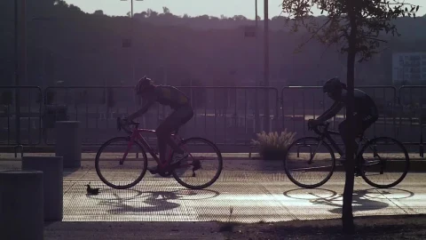 Video Stock Race Cyclists In The Street Live Wallpaper Free - Free Live Wallpaper