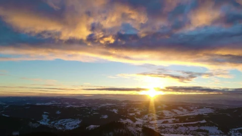 Video Stock Radiant Sunlight In A Beautiful Landscape Live Wallpaper Free - Free Live Wallpaper