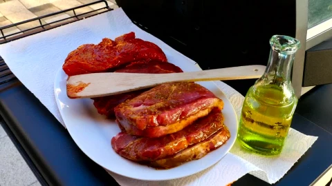 Video Stock Raw Beef Steak Ready For The Grill Live Wallpaper Free - Free Live Wallpaper