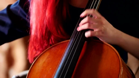 Video Stock Red Haired Woman Playing The Cello Live Wallpaper Free - Free Live Wallpaper