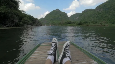 Free Stock Video Relaxing On A River Trip In Vietnam Live Wallpaper - Free Live Wallpaper