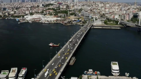 Free Stock Video Repair Boat Below A Bridge Live Wallpaper - Free Live Wallpaper