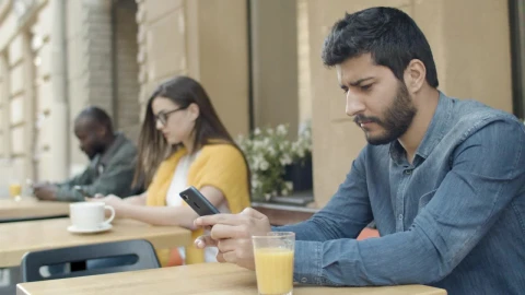 Free Stock Video Restaurant With Social Distance Between Its Tables Live Wallpaper - Free Live Wallpaper