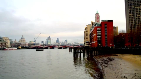 Free Stock Video River Crossing The City Of London Live Wallpaper - Free Live Wallpaper
