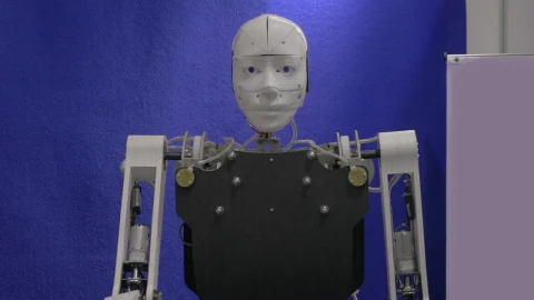 Free Stock Video Robot Greeting A Visitor Live Wallpaper - Free Live Wallpaper