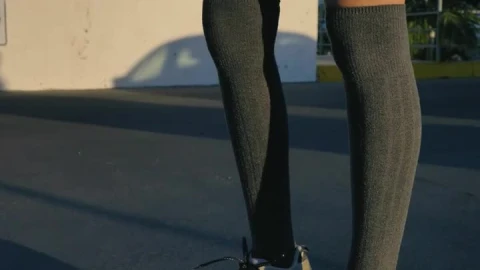 Free Stock Video Rolling Slowly On Roller Skates During Sunset Live Wallpaper - Free Live Wallpaper