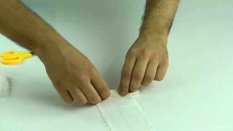Free Stock Video Rolling Up A Bandage Live Wallpaper - Free Live Wallpaper