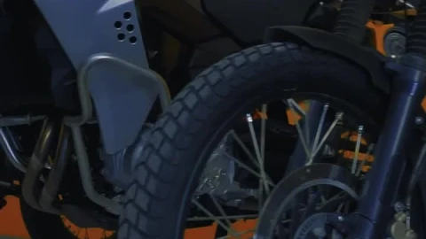 Free Stock Video Row Of Motorcycles In A Garage Live Wallpaper - Free Live Wallpaper