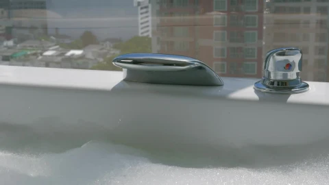 Free Stock Video Running A Bubble Bath Live Wallpaper - Free Live Wallpaper