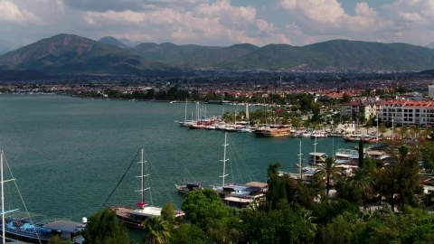 Free Stock Video Sailboats Anchored By A Town Live Wallpaper - Free Live Wallpaper