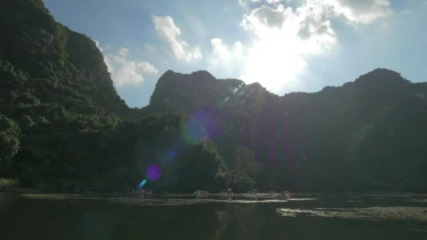 Free Stock Video Sailing Across Ha Long Bay Live Wallpaper - Free Live Wallpaper