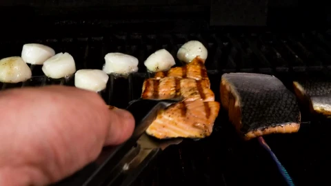 Free Stock Video Salmon Grilled With Other Seafood Live Wallpaper - Free Live Wallpaper