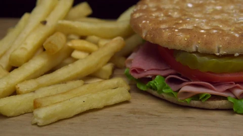 Free Stock Video Sandwich With Ham And Fries Live Wallpaper - Free Live Wallpaper