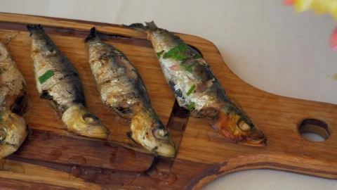 Free Stock Video Sardines With Fresh Lemon Juice Live Wallpaper - Free Live Wallpaper