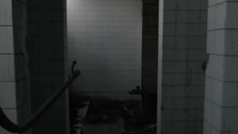 Free Stock Video Scary Woman Walking In A Ruined Building Live Wallpaper - Free Live Wallpaper