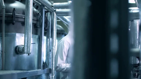 Free Stock Video Scientist Checking Laboratory Equipment Live Wallpaper - Free Live Wallpaper