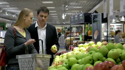 Free Stock Video Selecting Apples In The Shop Live Wallpaper - Free Live Wallpaper