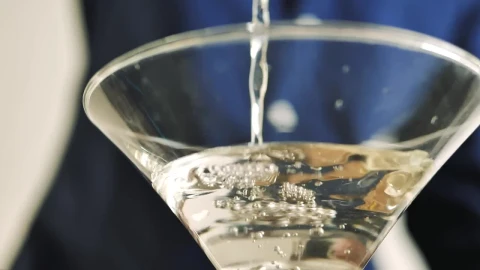Free Stock Video Serving In A Martini Glass Live Wallpaper - Free Live Wallpaper