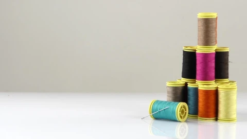 Free Stock Video Sewing Threads On White Background Live Wallpaper - Free Live Wallpaper