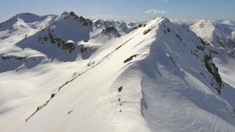Free Stock Video Sharp Mountain Peaks Covered In Snow Live Wallpaper - Free Live Wallpaper