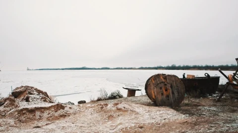 Free Stock Video Shore Of A Frozen Lake Live Wallpaper - Free Live Wallpaper