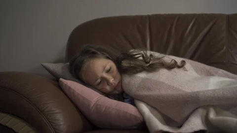 Free Stock Video Sick Little Girl Lying On A Sofa Live Wallpaper - Free Live Wallpaper