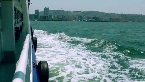 Free Stock Video Side View From A Ferry Boat Live Wallpaper - Free Live Wallpaper