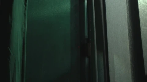 Free Stock Video Silent Thief Peeking Inside A House Live Wallpaper - Free Live Wallpaper