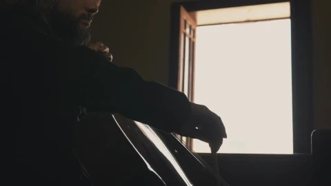 Free Stock Video Silhouette Of Man Playing Cello Live Wallpaper - Free Live Wallpaper