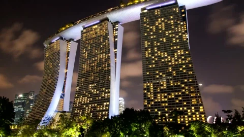 Free Stock Video Singapore Marina Bay Time Lapse At Night Live Wallpaper - Free Live Wallpaper