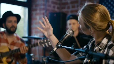 Free Stock Video Singer And Band Rehearsing Songs Live Wallpaper - Free Live Wallpaper