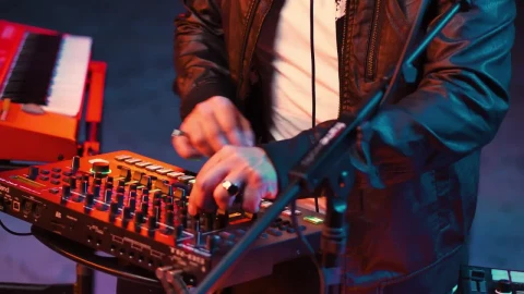 Free Video Stock Skillful Dj Playing With His Console Live Wallpaper - Free Live Wallpaper