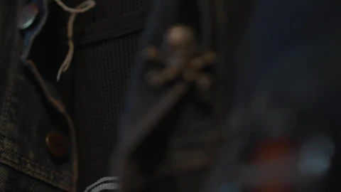 Free Video Stock Skull Pin On Denim Jacket Live Wallpaper - Free Live Wallpaper