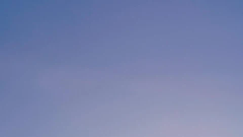 Free Video Stock Sky With Some Light Clouds And Their Gradient Colors Live Wallpaper - Free Live Wallpaper