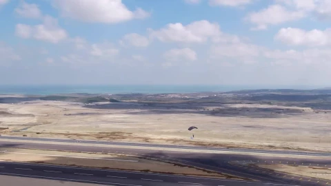 Free Video Stock Skydiver Landing At A Festival Live Wallpaper - Free Live Wallpaper