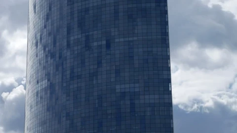Free Video Stock Skyscrapers With Many Windows With The Sky In The Background Live Wallpaper - Free Live Wallpaper
