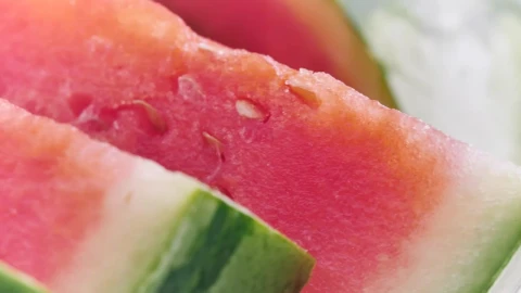 Free Video Stock Sliced Watermelon Close Up View Live Wallpaper - Free Live Wallpaper